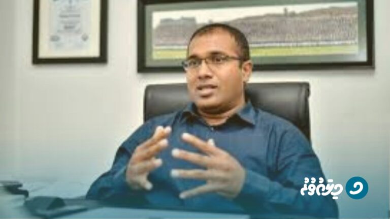 މިނިސްޓަރ އިހުސާނަށް ރައީސް ޔާމީން ފުލުހަށް ހާޒިރުކުރުވޭ ގޮތެއް ނުވި.