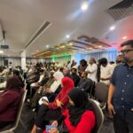 ކުރިން އަވަގުރާނަ ވެސް ގޮވޭ، ދެނެއް ނުގޮވޭނެ...