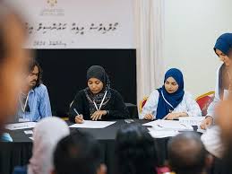 މޯލްޑިވްސް މީޑިއާ އެންޑް ބްރޯޑްކާސްޓިންގ ކޮމިޝަނުގެ އިންތިޚާބަށް ފިނި ތަރުހީބެއް.