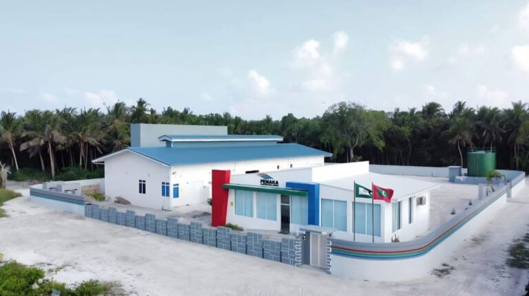 ށ. ފޯކައިދޫ ފެނަކައިގާ މަސައްކަތްކުރާ މުވައްޒަފަކު މަސްތުވާތަކެއްޗާ އެކު ހައްޔަރު ކޮށްފި.