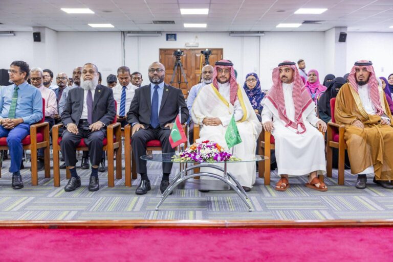 ސައުދީއިން ރާއްޖެއަށް އިތުރު 25،500 މުސްހަފް ހަދިޔާކޮށްފި