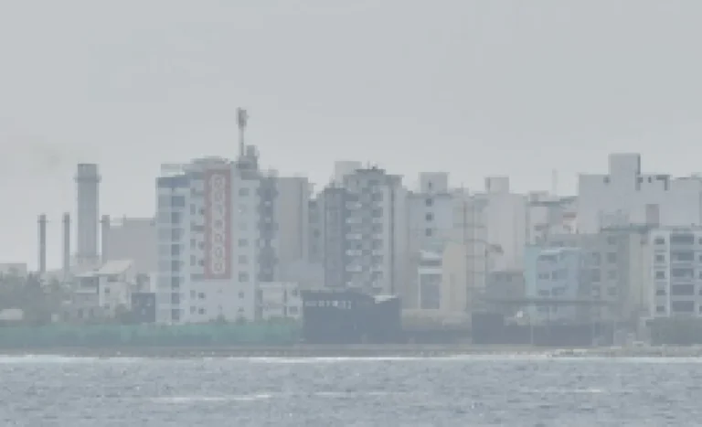 ވައި ނުސާފުވުމުގެ ސަބަބުން މާލެ ސަރަހައްށް ރަތް ސަމާލު ނެރެފި