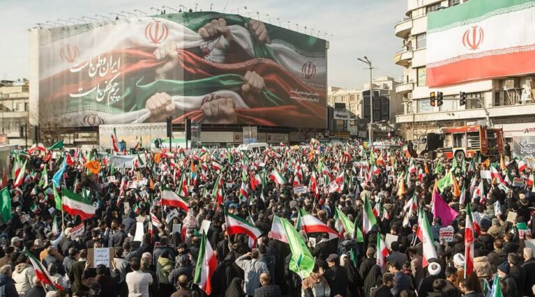 ހަމަނުޖެހުން އުފެއްދުމަށް ބޭރު ގައުމުތަކުން ވަތް މީހުން ހައްޔަރުކޮށްފިން – އީރާން ފުލުހުން