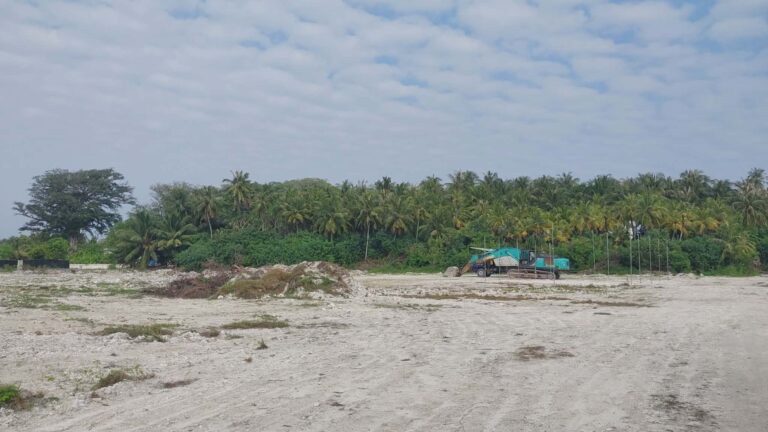 ށ. ފީވަކުގައި އެމްޓީސީސީން ހިންގާ ހުރިހާ މަޝްރޫޢެއް ހުއްޓި ރައްޔިތުން ހާސްކަމެއްގައި.