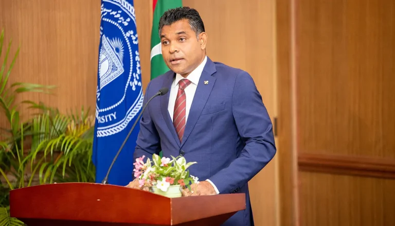 ސަރުކާރުން ރައްޔިތުންގެ ފައިސާ އިސްރާފުކުރުން ހުއްޓާލުމަށް ކުރީގެ ނައިބު ރައީސް ގޮވާލައްވައިފި