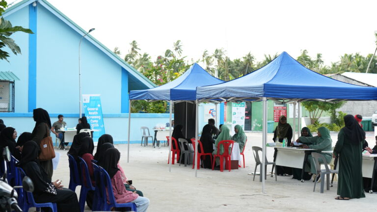 މާއުނގޫދޫ ކައުންސިލާއި މާއުނގޫދޫ ސިއްޙީ މަރުކަޒު ގުޅިގެން ޖެނެރަލް ހެލްތް ސްކްރީނިންގ ކޭމްޕެއް ބާއްވައިފި